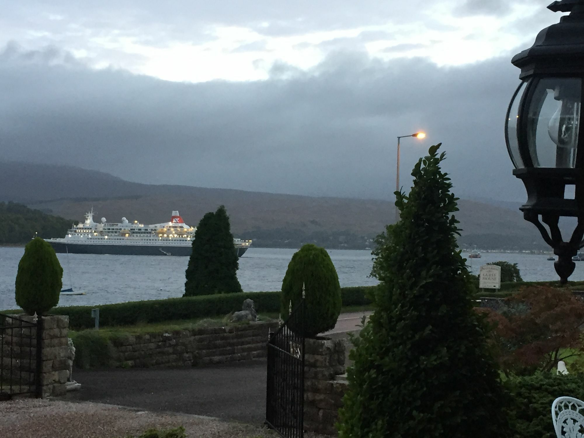 Westcourt Guest House Fort William Exterior photo